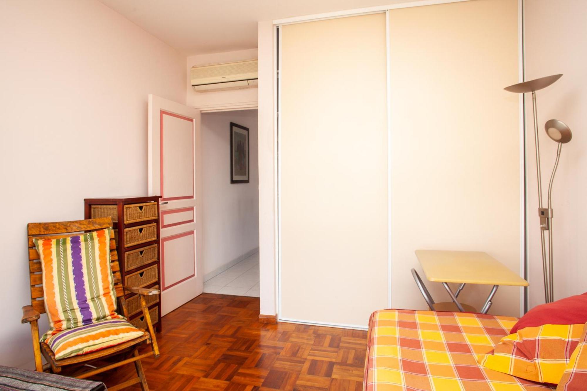 Appartements En Residence Antananarivo Bilik gambar